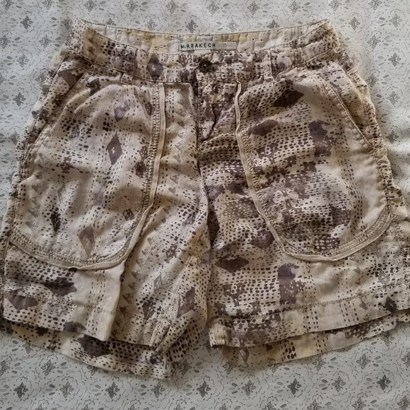 Women's Allover Print Shorts - Picture 2 of 5